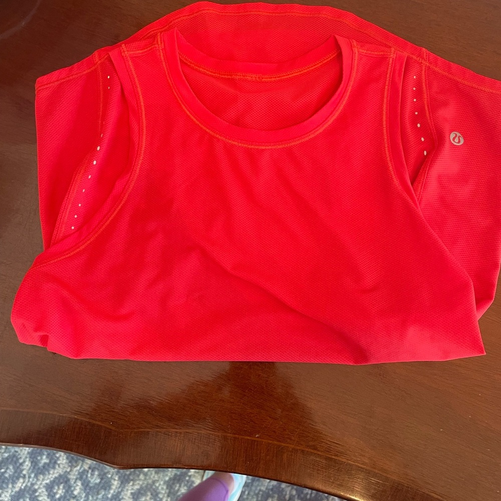 LuLuLemon tank. Size 4